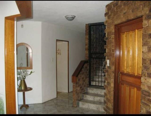 5 BEDROOM HOUSE FOR SALE IN AMANDASIG